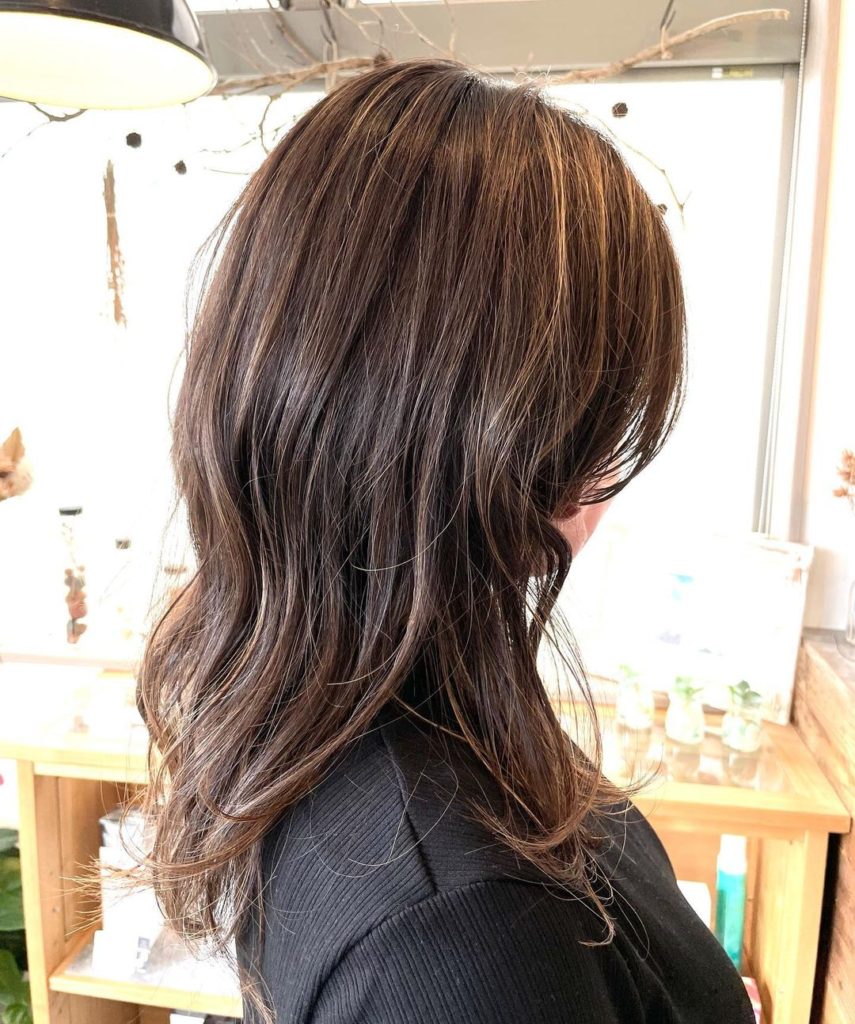 ロングレイヤースタイル Atelier Emmi Re アトリエ エミリィ